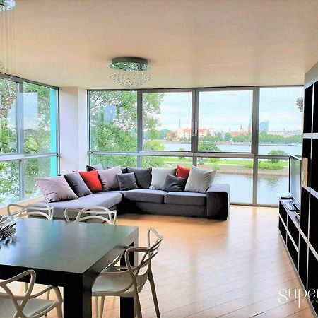Winwinstay Superior Apartment By River Daugava Рига Екстер'єр фото