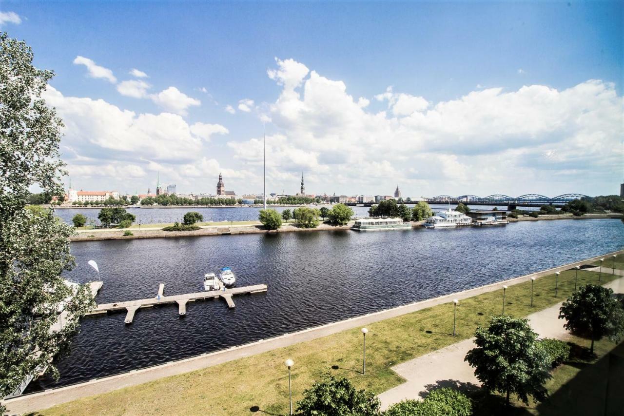 Winwinstay Superior Apartment By River Daugava Рига Екстер'єр фото